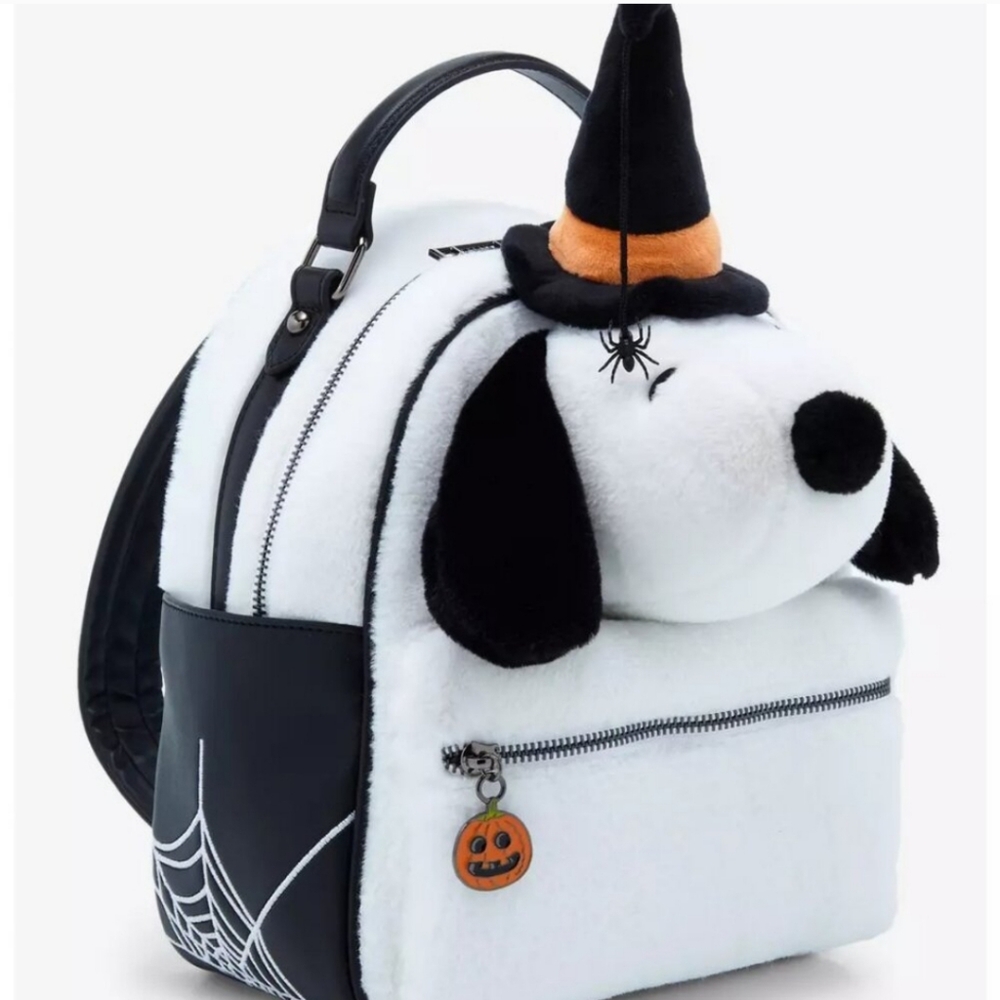 Loungfly Snoopy Witch backpack NWT BoxLunch Exclusive 🕸